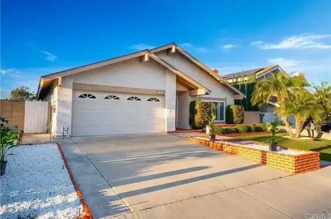 21655 Treeshade Ln-9