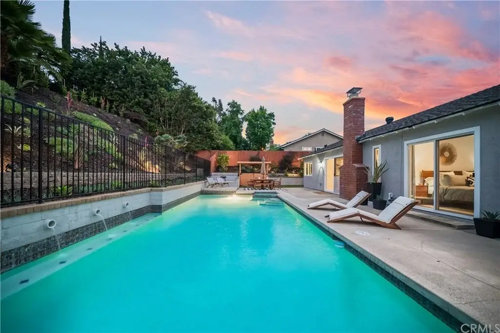 26541 Via Manolete-25