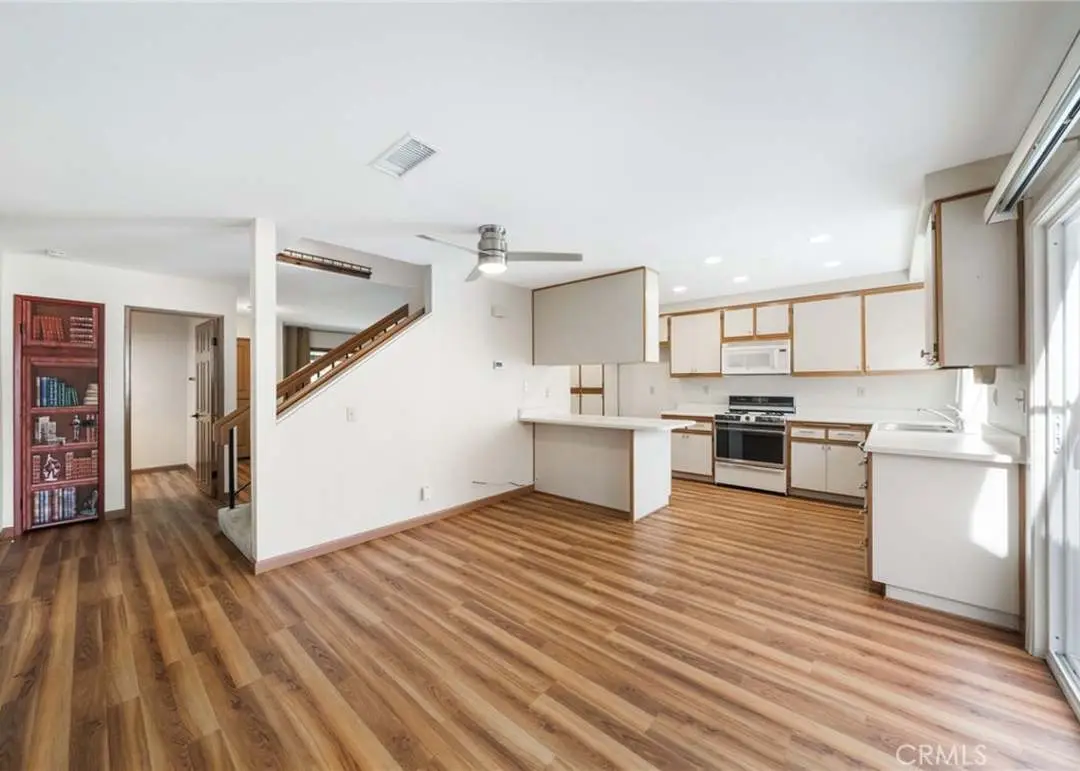 26357 W. Grove Circle #5607